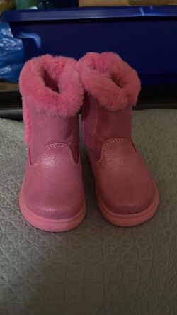 Oshkosh toddler boots