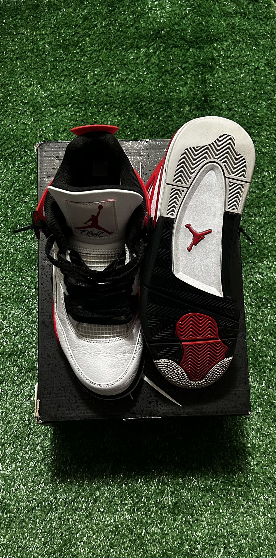 Jordan 4
