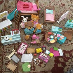 Li'l Woodzeez Tippytail Fox Family