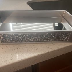 MIRRORED TRAY