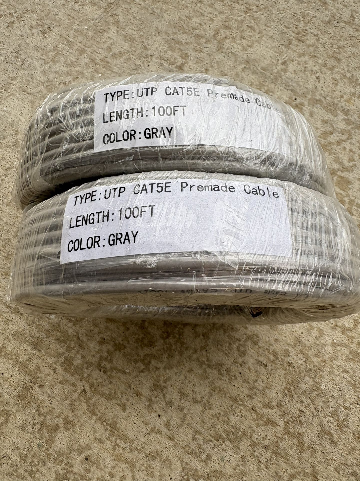 CAT5E Cable 100 ft NEW