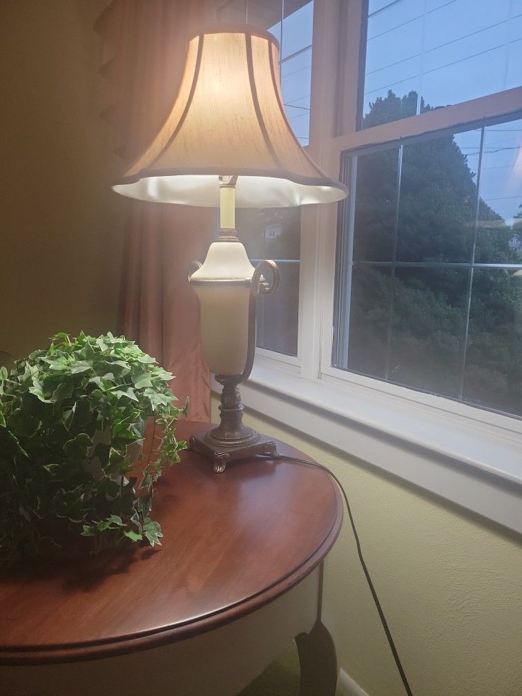 Table Lamp