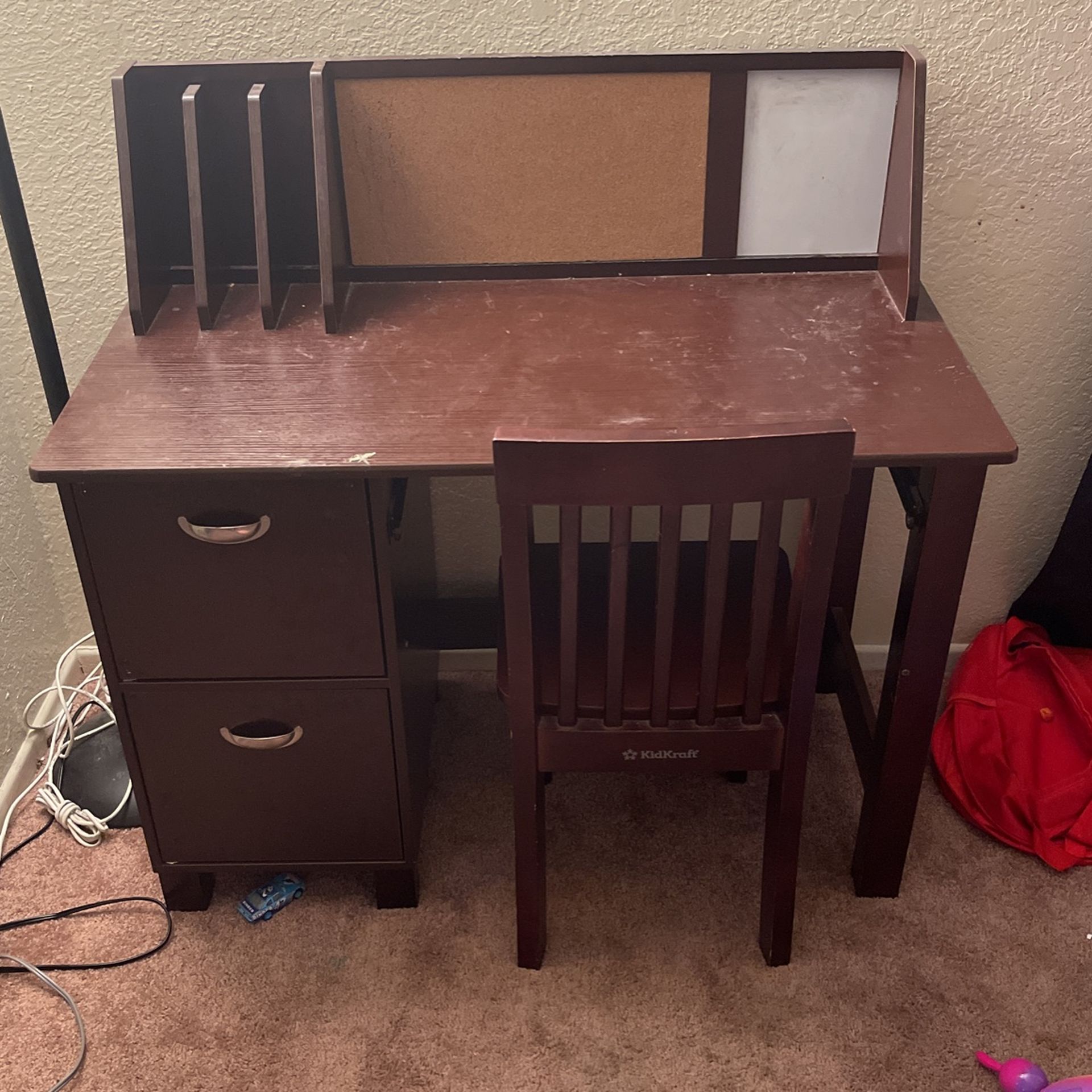 Kids Desk 