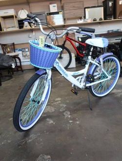 Kent 24 Bayside Multi Speed Girls Beach Cruiser Bike White Purple