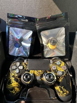 PS4 Controller