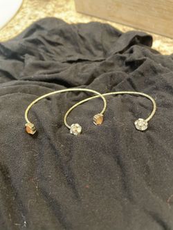 Set Of 4!Bangle Bracelets 