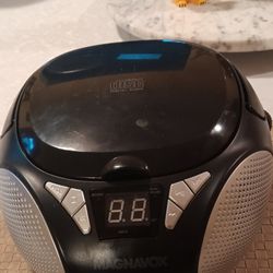 Magnavox Model Md6924 CD Player Tested Works Fine