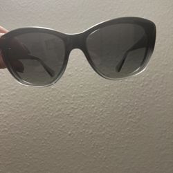 Vogue Sunglasses Cat eye Grey 