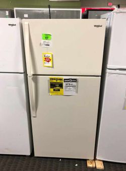 Brand New Whirlpool Top Freezer Refrigerator (Model:WRT104TFDT) 44I