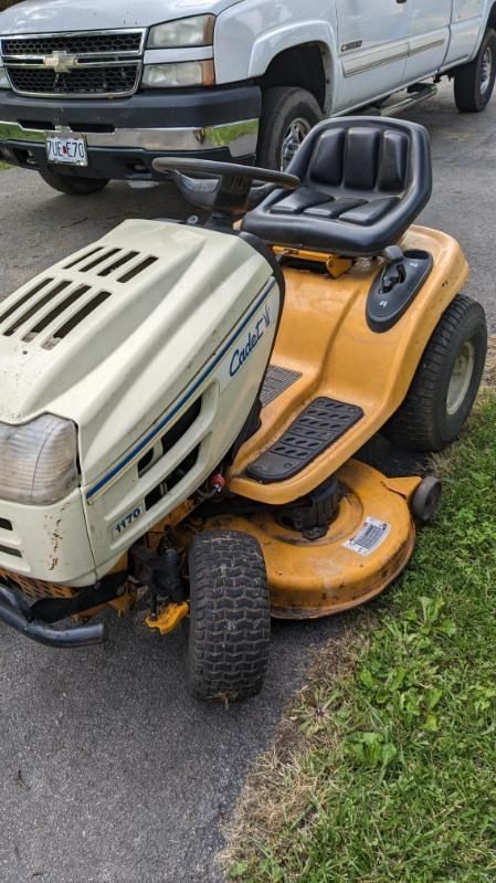 Cub Cadet 1170 Lawn Mower