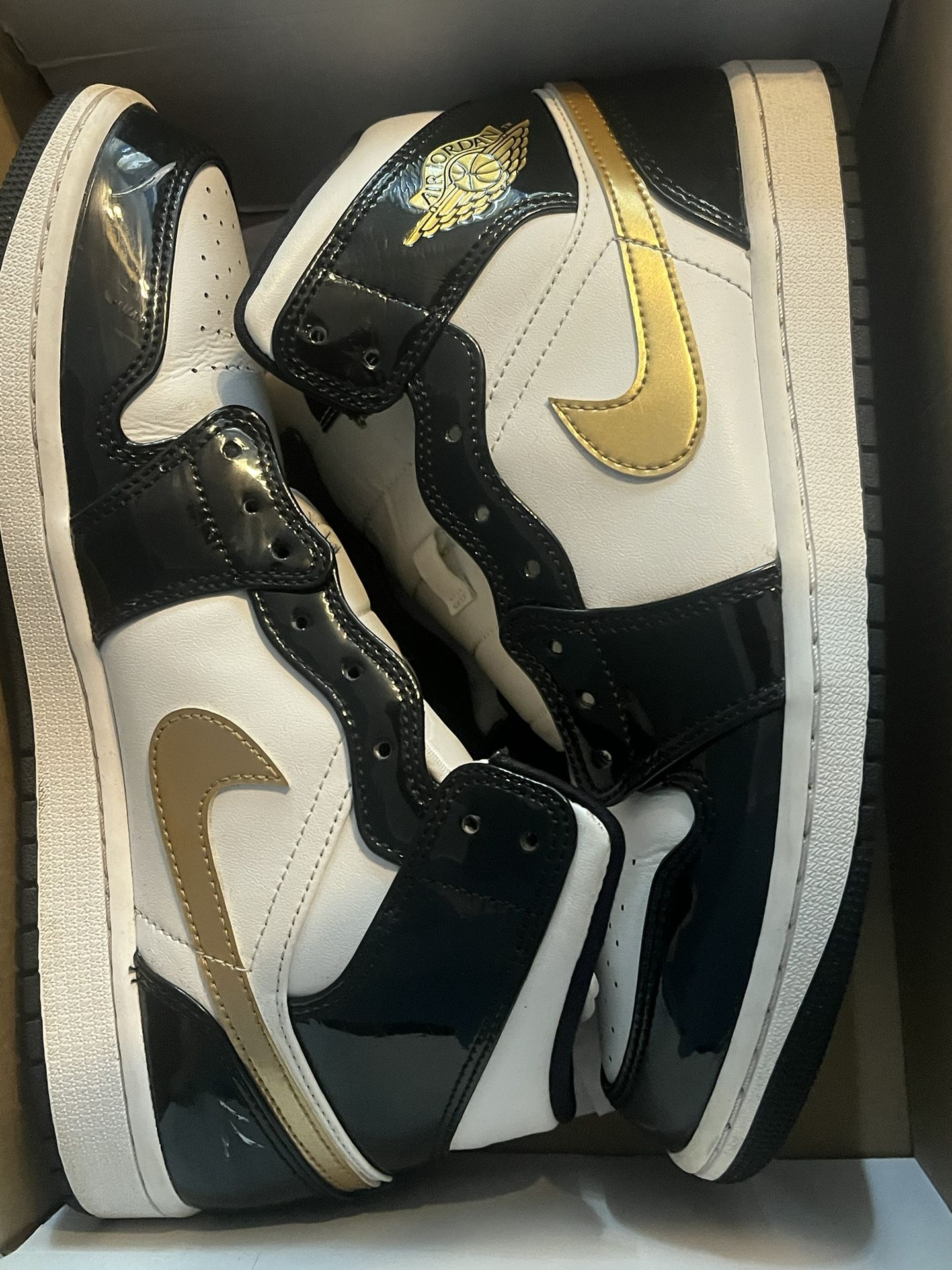Jordan 1s Size 10