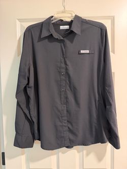 Columbia Women's PFG Tamiami II Long Sleeve Fishing Shirts - Lot of 7 (5 XL, 1 1X all black,1X blue)