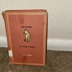 Winneh The Pooh Vintage Book