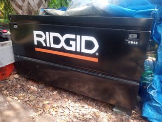 Ridgid heavy duty tool chest