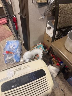 Portable Air Conditioner with Exhaust Hose and window kit