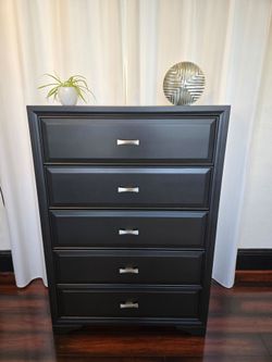 Tall Black 5-Drawer Dresser with Silver Hardware