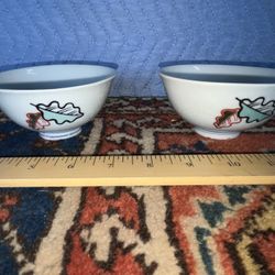 2 Vintage Japanese Porcelain Bowls With Leaf Motiff
