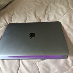 MacBook Pro M1