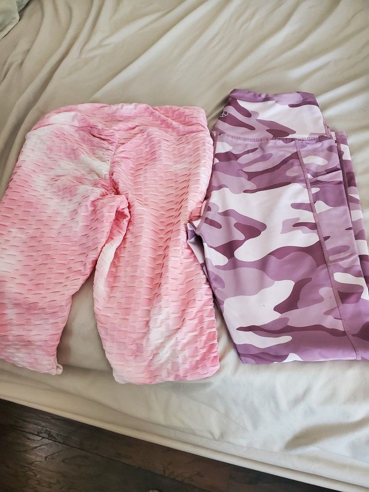 Leggings And Blouses