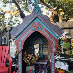 GARDEN PRAYER BOX