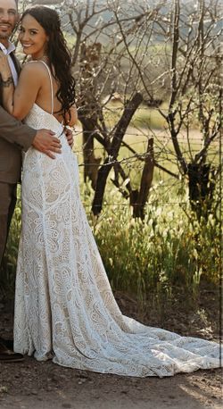 Stunning wedding gown
