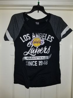 Los Angeles Lakers womens top size small