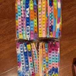 6/3  40Pcs Pop Bracelet Bubble Fidget Toys for Party Favors, Hand Finger Silicone Wristband Bulk for Student Classroom Prizes, Goodie Bag Fillers Stu