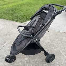 Baby jogger stroller