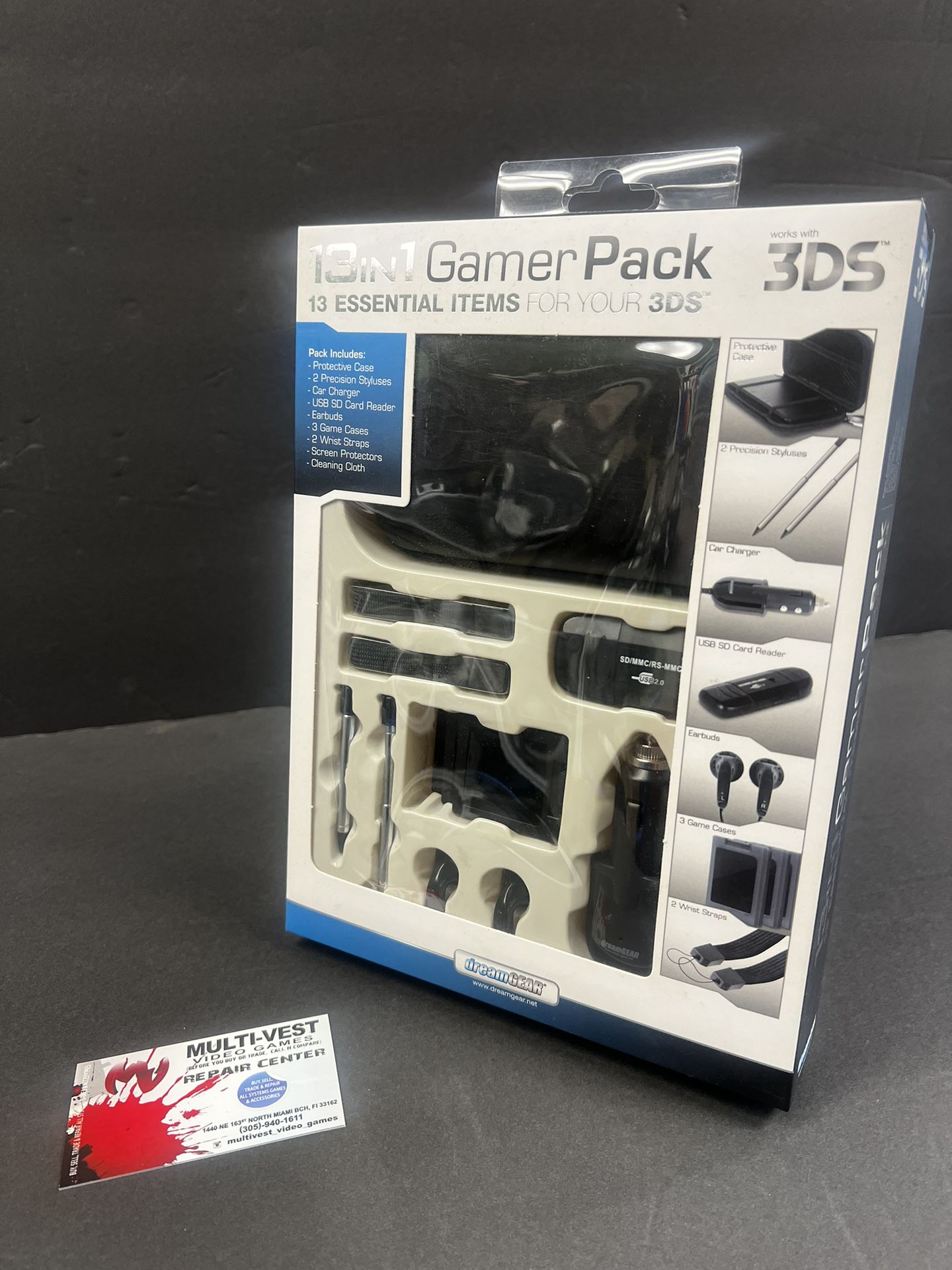 Dream Gear 13-1  Starter Kit For Nintendo 3ds : Car Charger , Gamecase , Styluse