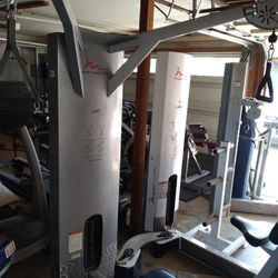 Free Motion Lat Pulldown Machine With 200lb Weight Stack