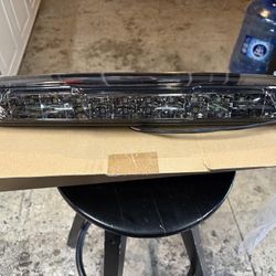 07-13 Chevy Silverado Gmc Sierra 3rd Break Light