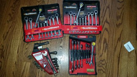 Various ratchet wrench sets tools Husky & Gearwrench & Craftsman