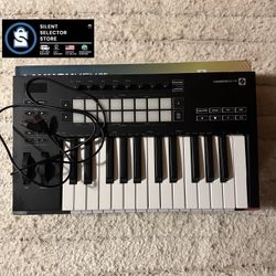 Novation Launchkey 25 MK3 MIDI Keyboard Controller
