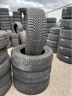 225/65/17 Used Set (4) Great condition!