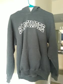 Medium Gildan gray Baltimore hoodie
