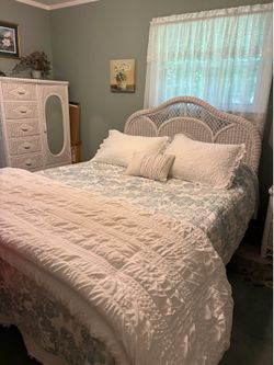 White Wicket Bedroom  Set