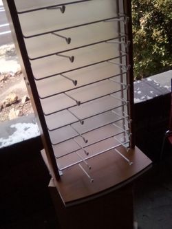 Display Wheel. For Glass,Bags,Jewelry, Or Whatever