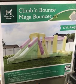 17ft Bounce House