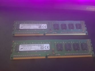 2 × 4GB Micron Ram Sticks