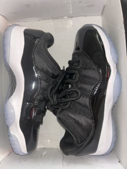 Air Jordan 11 Retro Low Size 8 Women’s