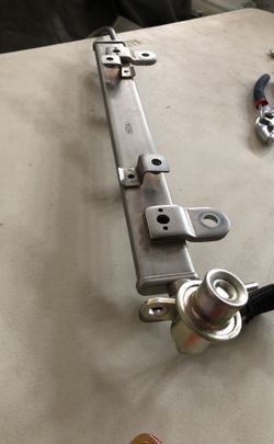 Evo x stock fuel rail