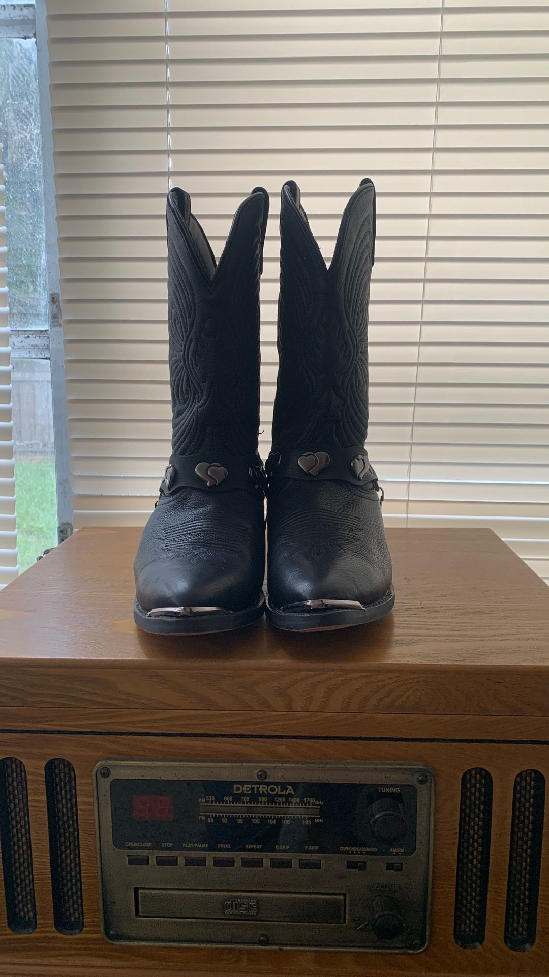 Masterson Boots Co. Women’s Leather Boots