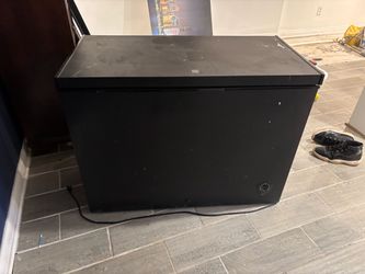 Kenmore Black Chest Freezer