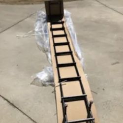 Removable Ladder 8 Step (Black)