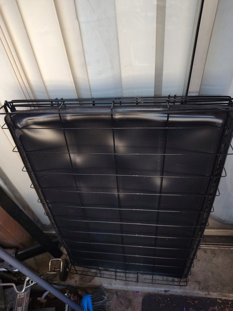 Medium Size Kennel