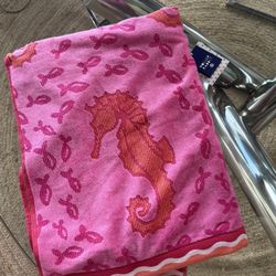 Roller Rabbit Target  Pink Towel