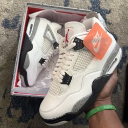 Jordan 4 White Cement 