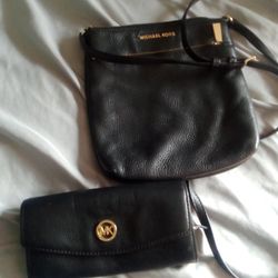 Michael Kors Purse And Wallet (Firm Price)