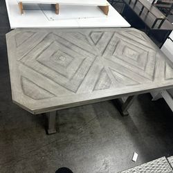 Dining Table, Wood Grain Pattern Tabletop（damage）