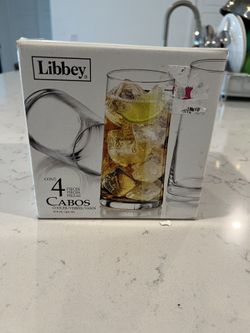 4 Piece Glass Set 